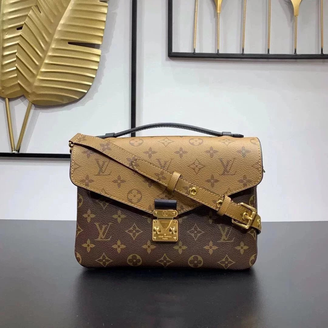 Sac LV  AV