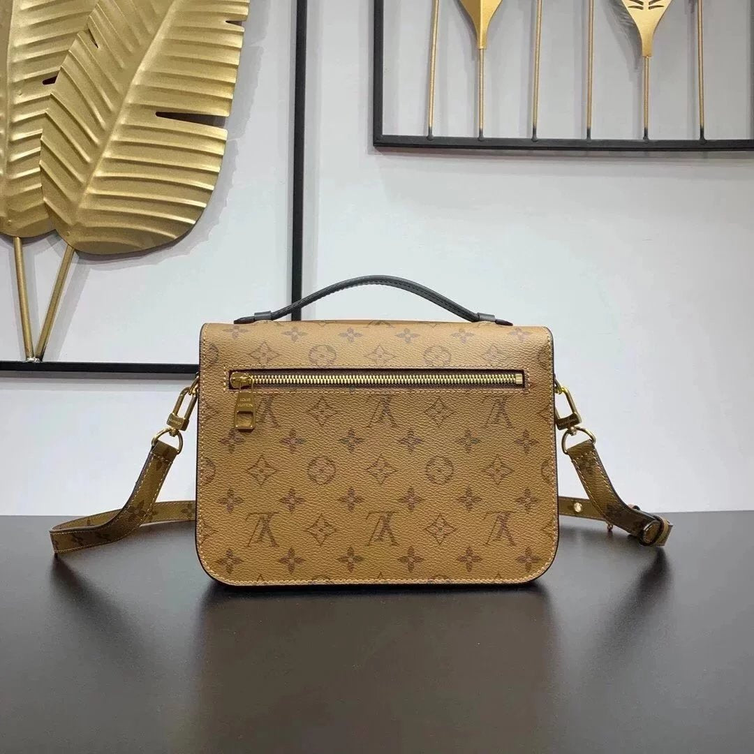 Sac LV  AV