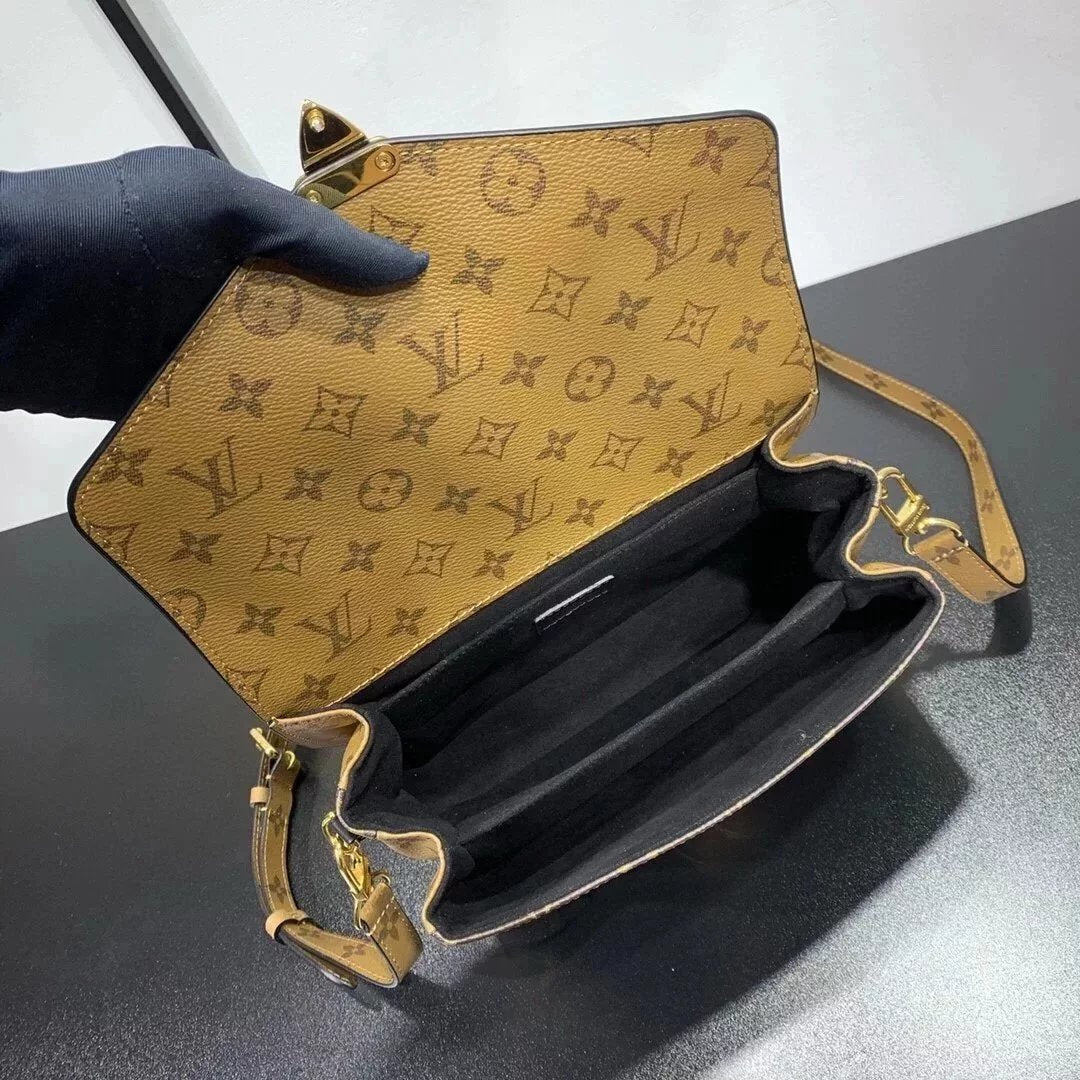 Sac LV  AV