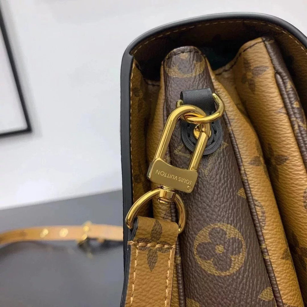 Sac LV  AV