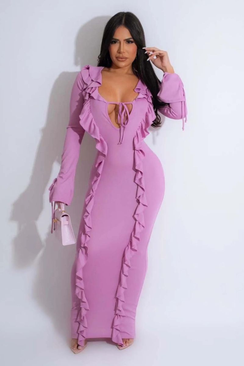 Figurbetontes, langärmliges Kleid mit Rüschen im Quallen-Design