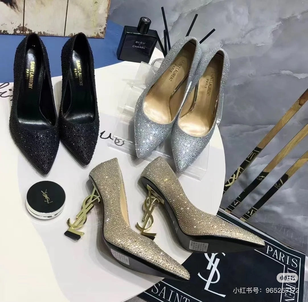 GLAMOURÖSE SISY | HIGH HEELS