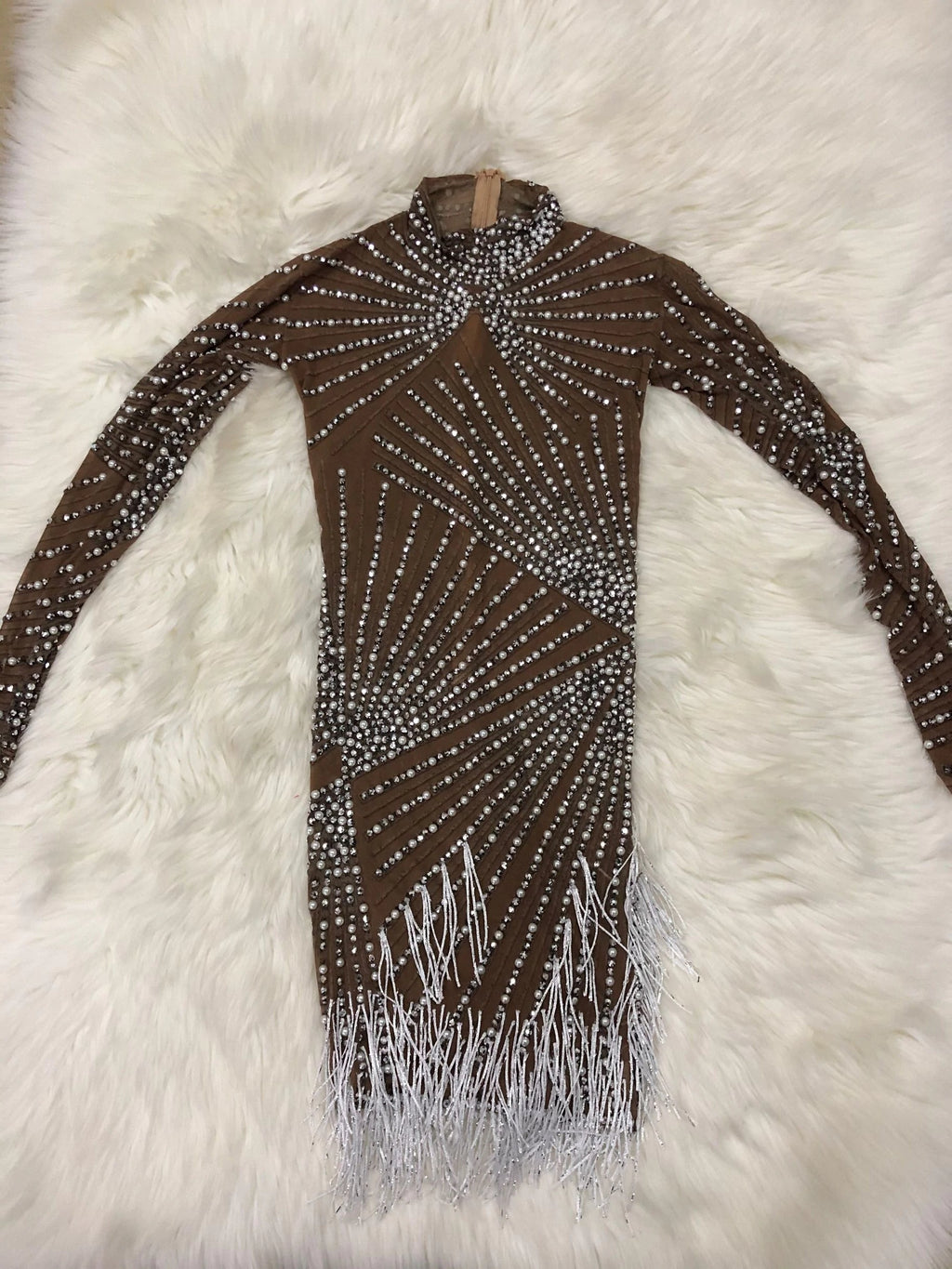 CHANELA DIAMANTÉ-KLEID