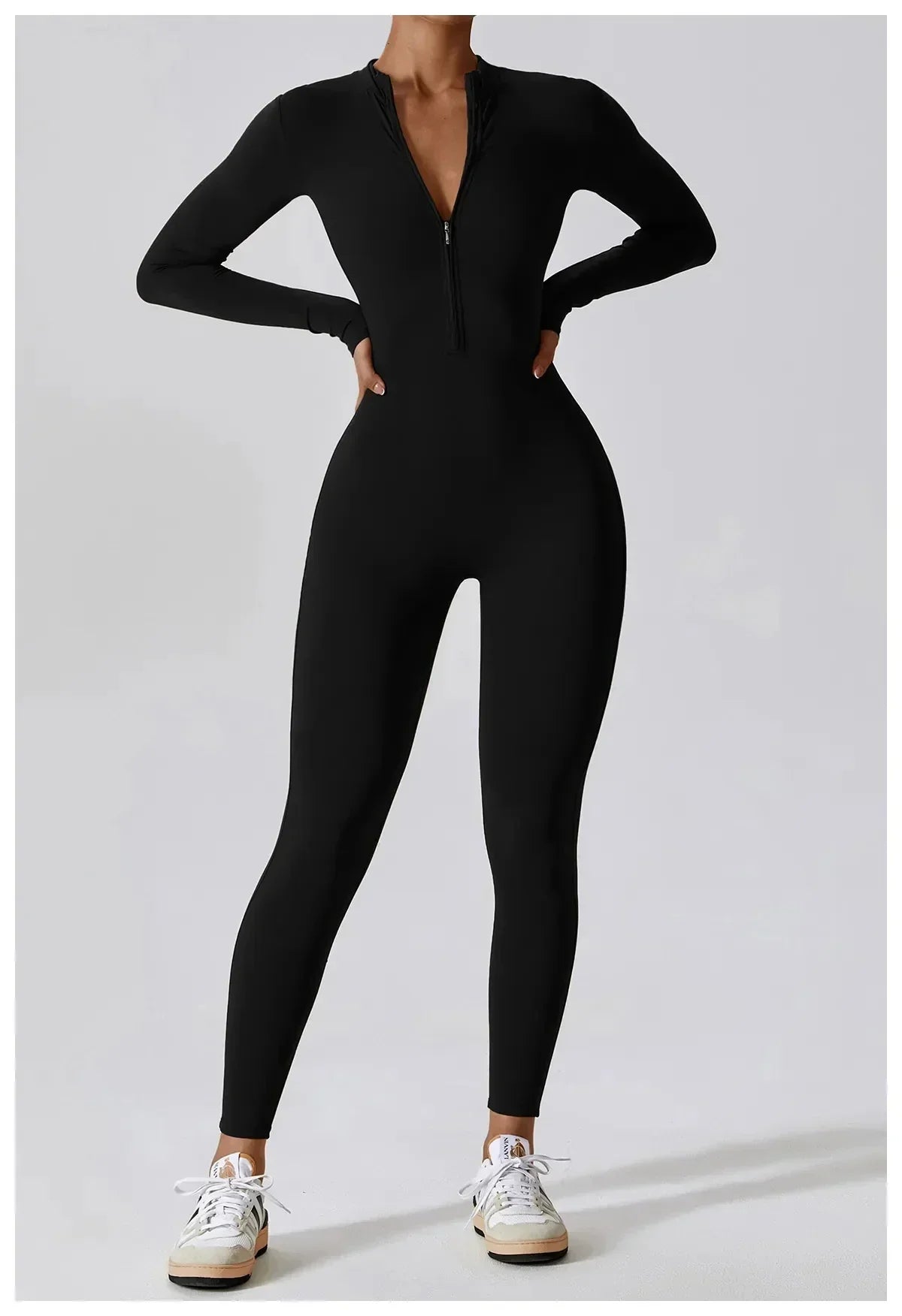 EINFARBIGER LANGARM-JUMPSUIT