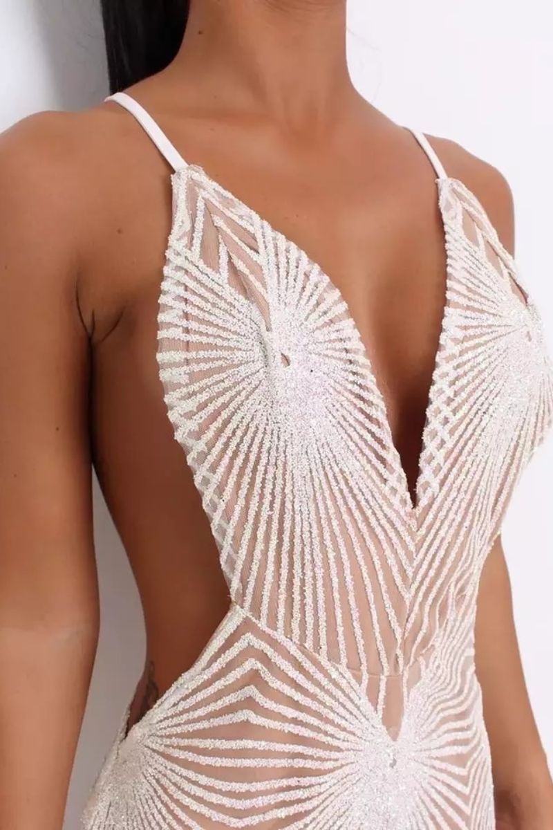 CHRISTINA | DIAMANTÉ V-AUSSCHNITT KLEID