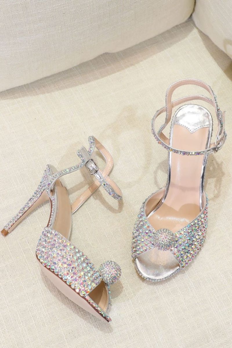 POMPON ECHTES LEDER DIAMANTÉ STILETTO