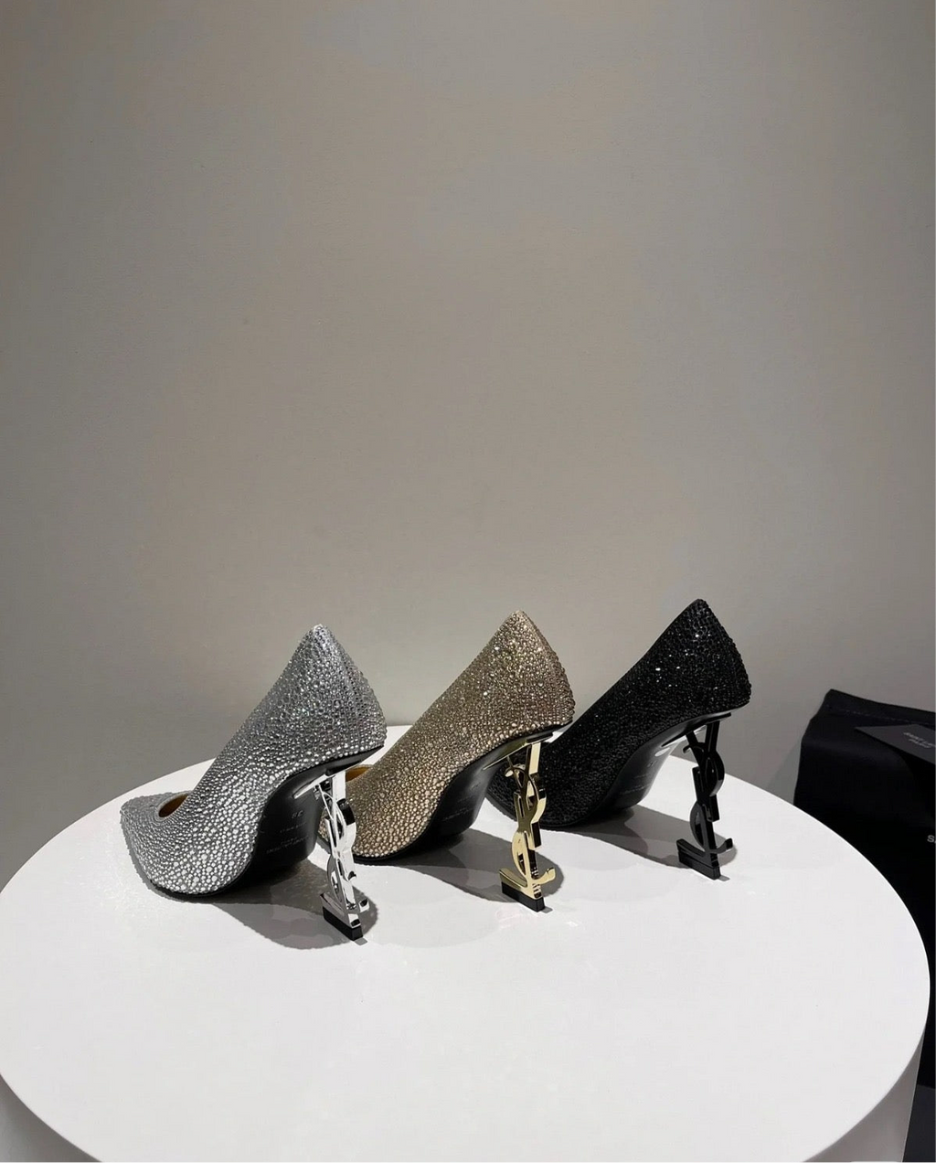 GLAMOURÖSE SISY | HIGH HEELS