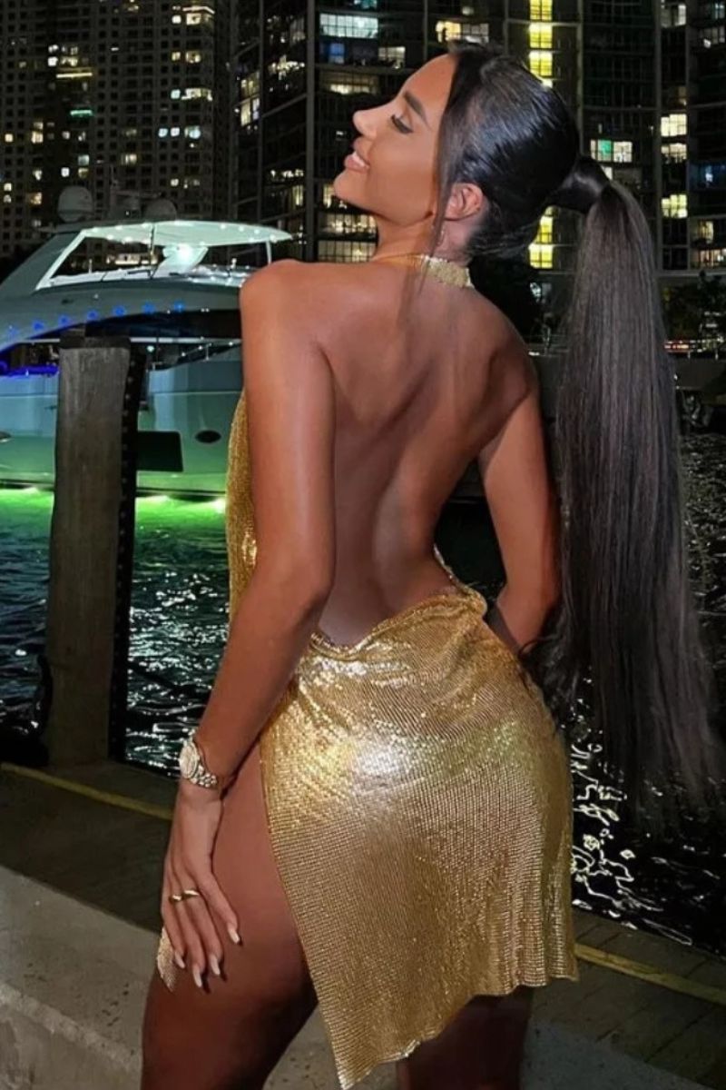 HANDGEFERTIGTES KLEID „ANGELINA“ MIT PAILLETTEN UND DIAMANTEN