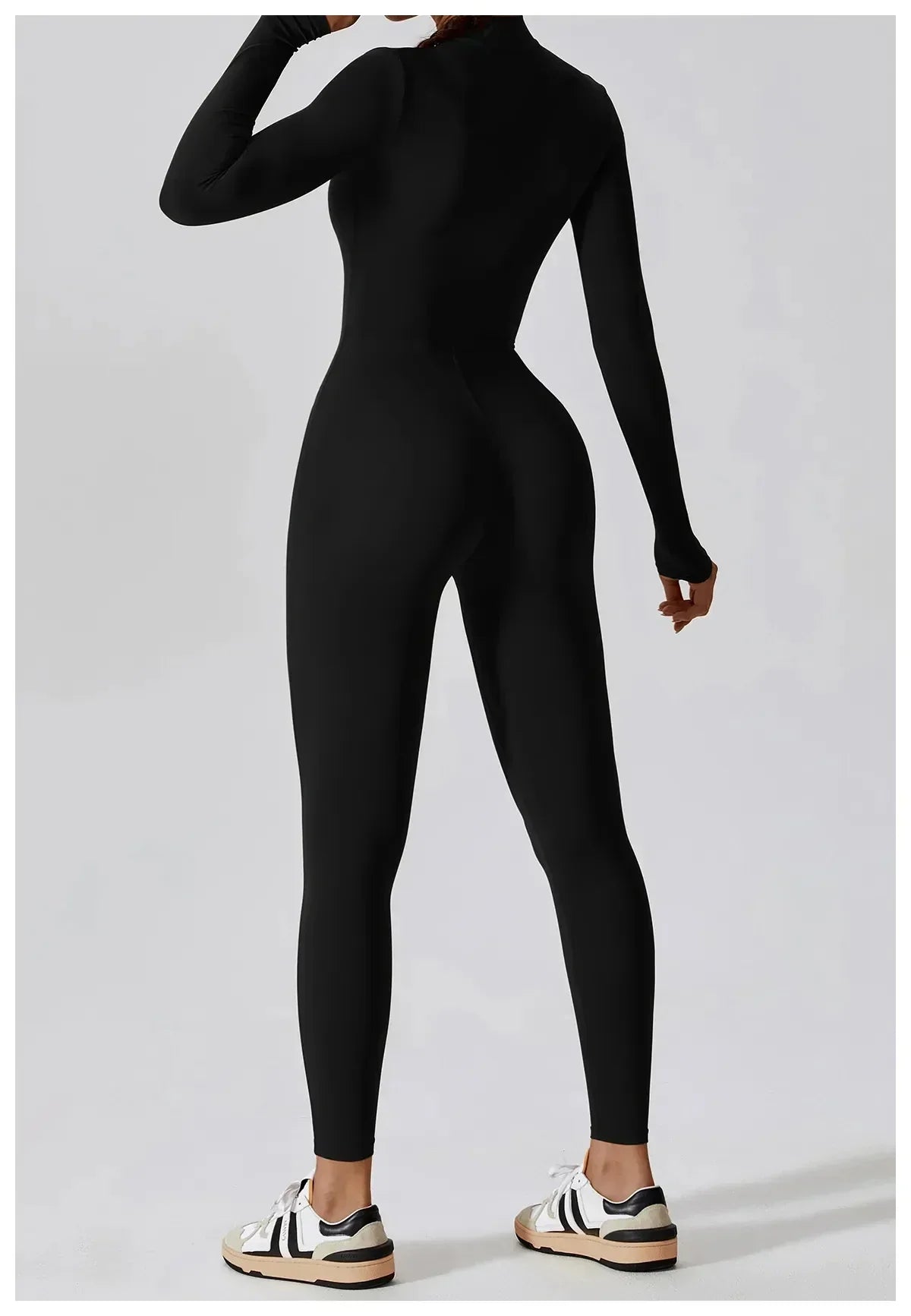 EINFARBIGER LANGARM-JUMPSUIT