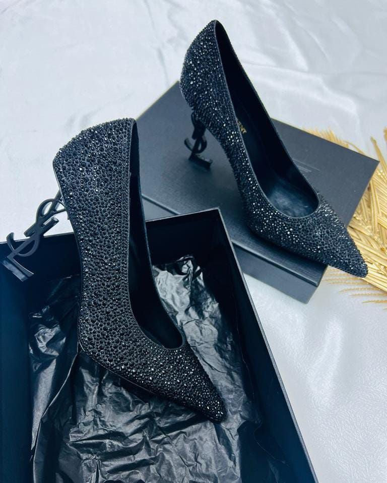GLAMOURÖSE SISY | HIGH HEELS