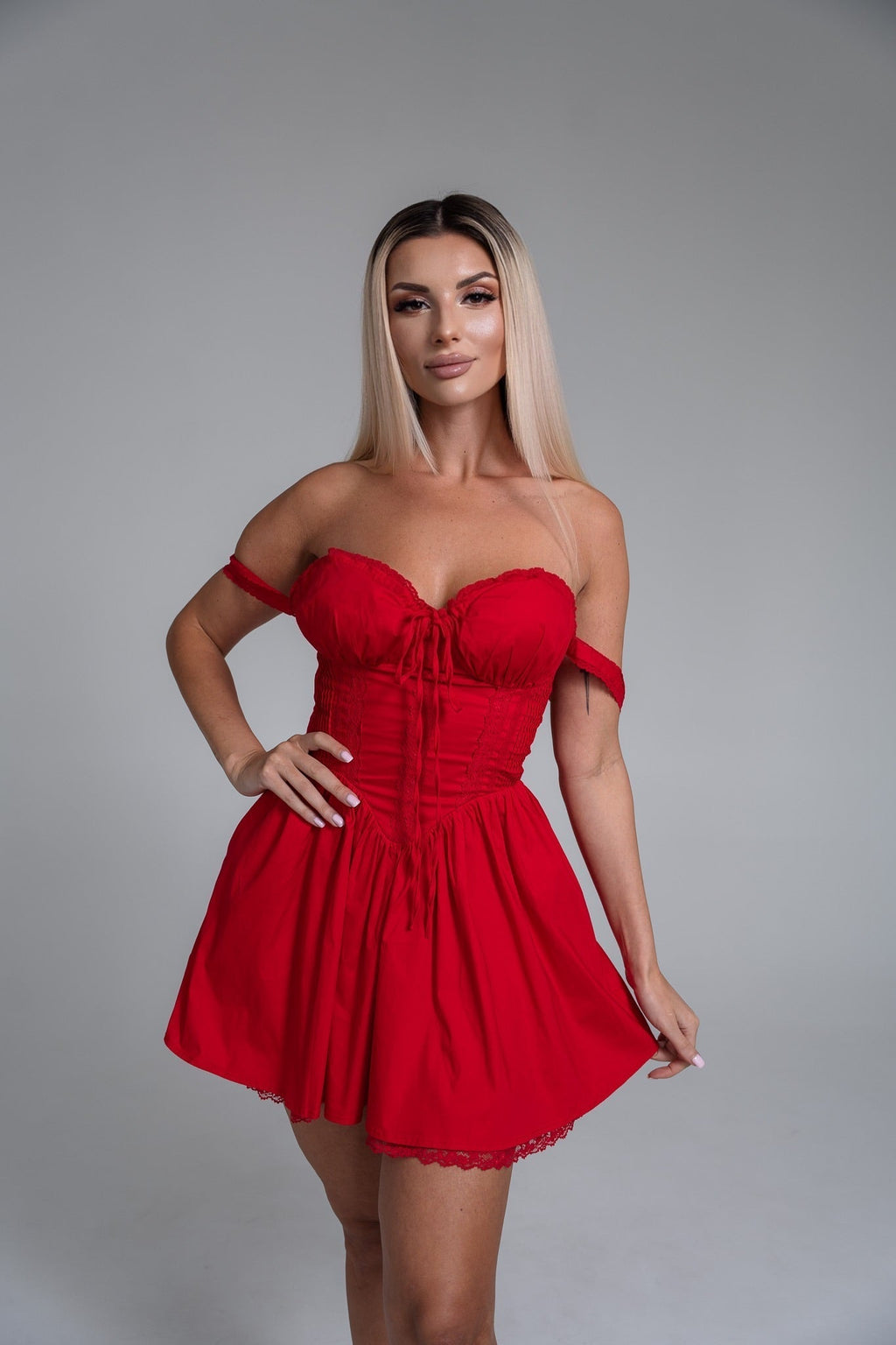 AYLIN KORSETT-SPITZENKLEID