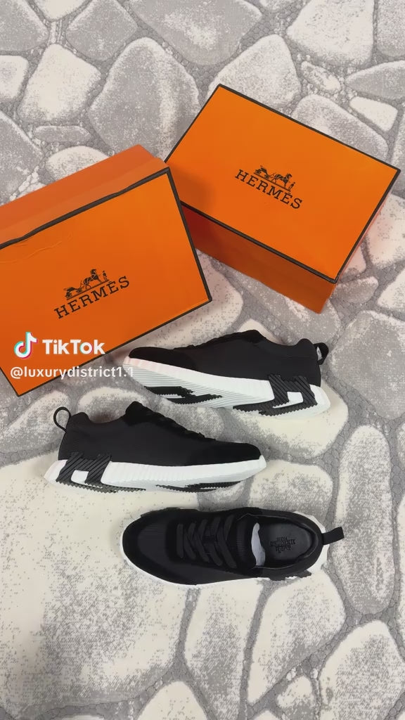 Hrms sneakers